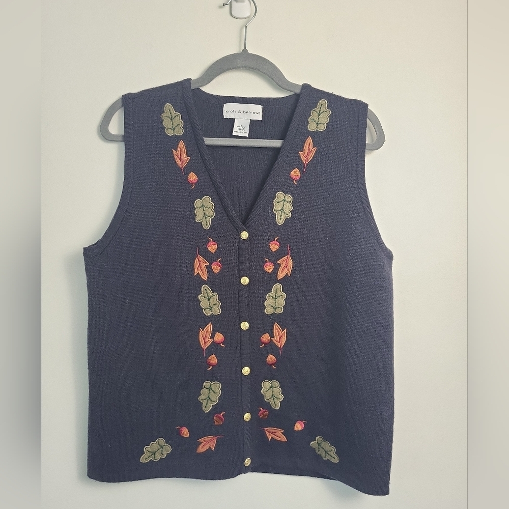 Croft & Barrow Navy Blue Embroidered Fall Leaf & Acorn Sweater Vest